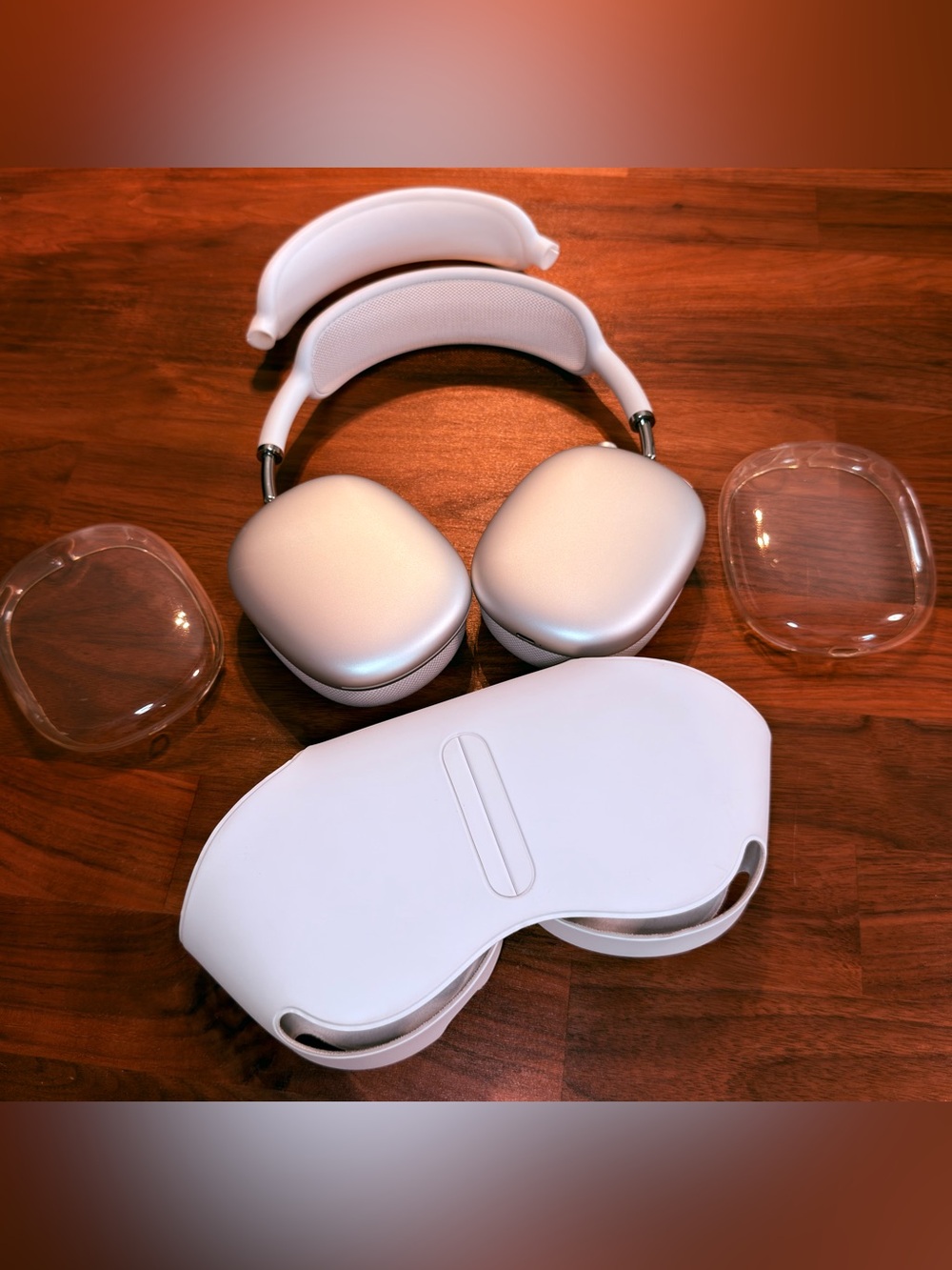 Apple AirPods Max Wireless Noise-Canceling Over-Ear Headphones